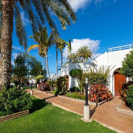 Melia Valencia Hotel Exterior photo